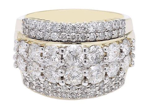 Helzberg jewelry - Shop Women's and Men's Wedding Bands at Helzberg Diamonds. You deserve a wedding ring that shines as bright as your love story. At Helzberg Diamonds, you can find the perfect band for your wedding, from classic diamond or shimmering gold, to beautiful unique gemstones, our team of jewelry experts can help you find a style and metal you will fall in love with. 